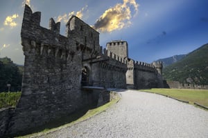 Castello-di-Bellinzona-Montebello-(Copyright-by-Ticino-Turismo-Byline-swiss-image