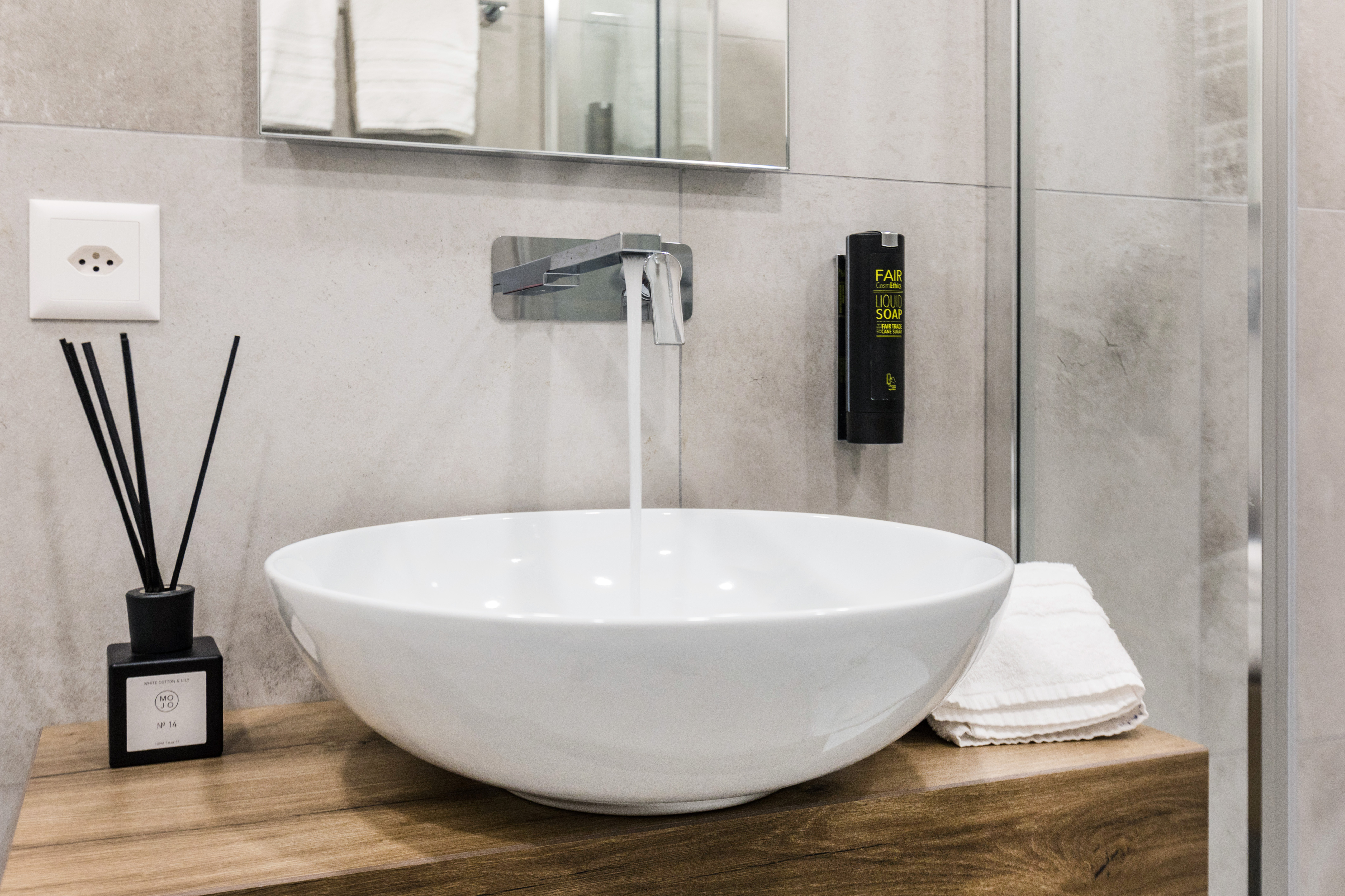 Badezimmer Wohnung Gold Lake view