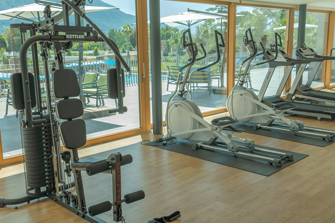 Piscina e wellness_sala fitness